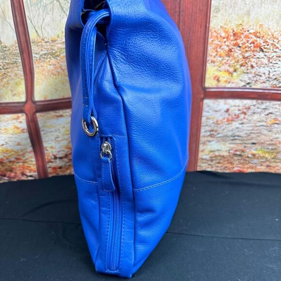 New York Cobalt Blue Leather Concealed Carry Tote w/ Nylon/Leather Clutch - Picture 6 of 13